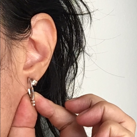 đź–¤NEWđź’•Sterling silver earrings - Picture 8 of 10